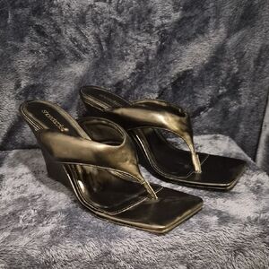 Shoe Dazzle Glossy Black Wedge Sandals